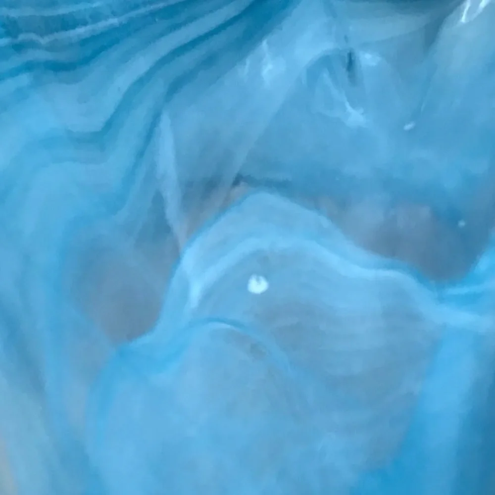 Blue Ripple Swirl Art Glass Vase Scalloped Asymmetrical Rim Beach Coastal Ocean